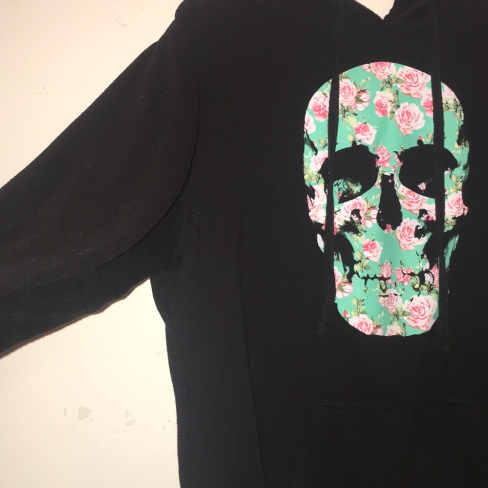 GOTH BOY CLIQUE HOODIE W FLOWER SKULL